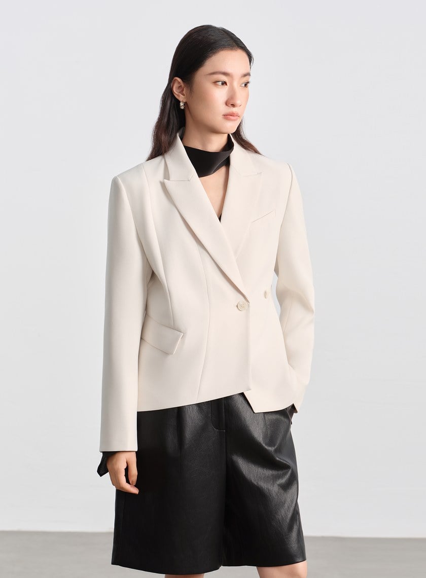 挺廓感不對稱收腰西裝外套