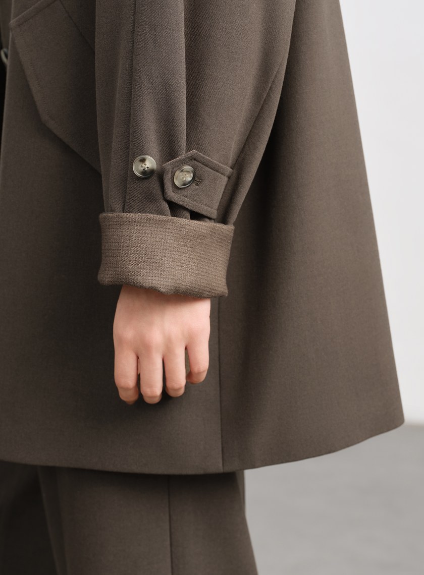 格紋拼接巴恩風中長版風衣