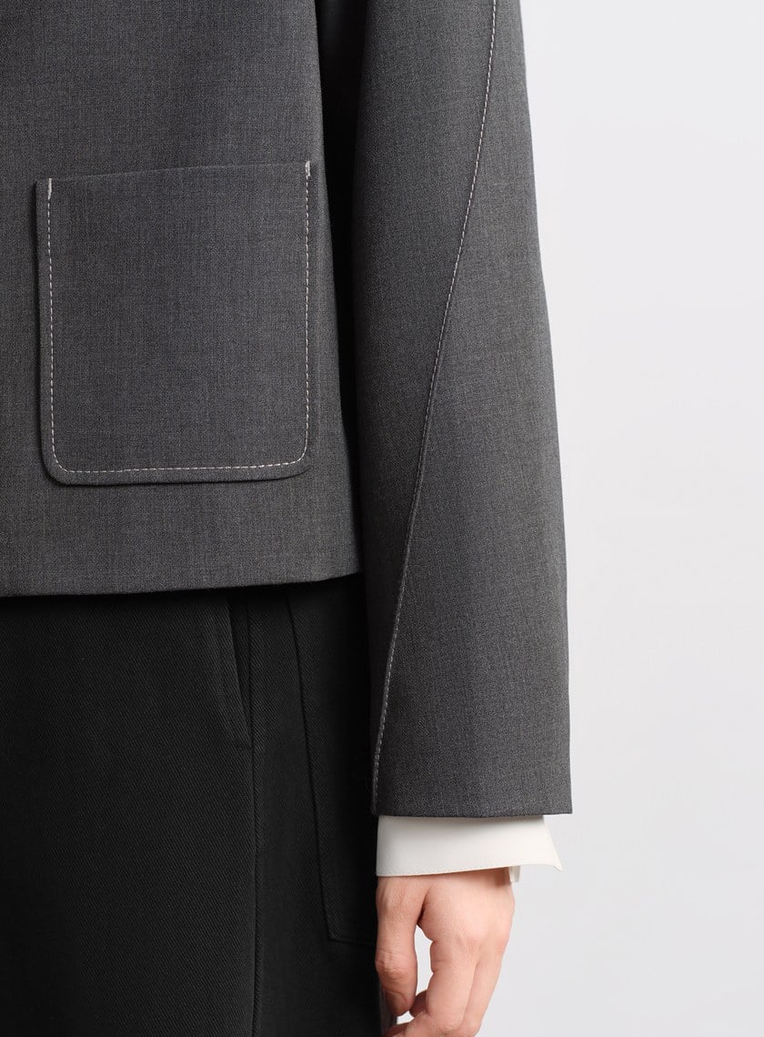 花紗肌理挺廓休閒外套