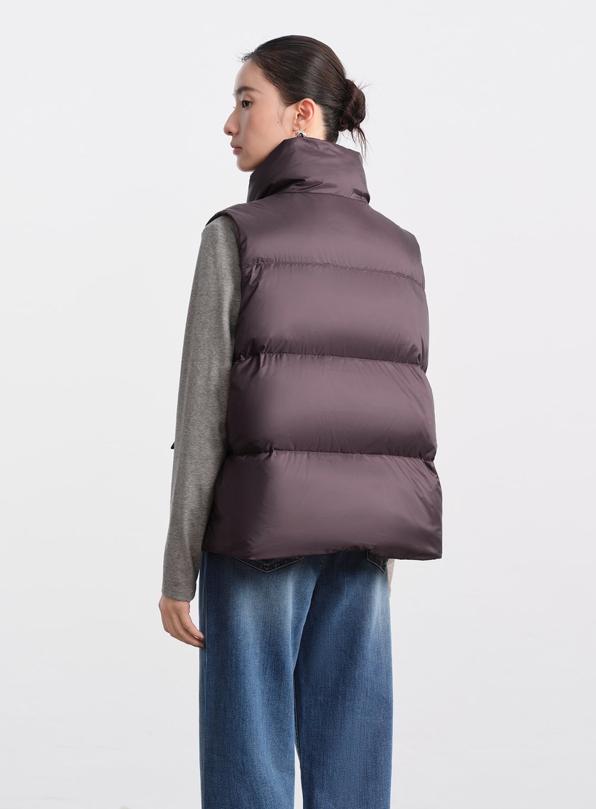 霧面立領輕盈羽絨背心