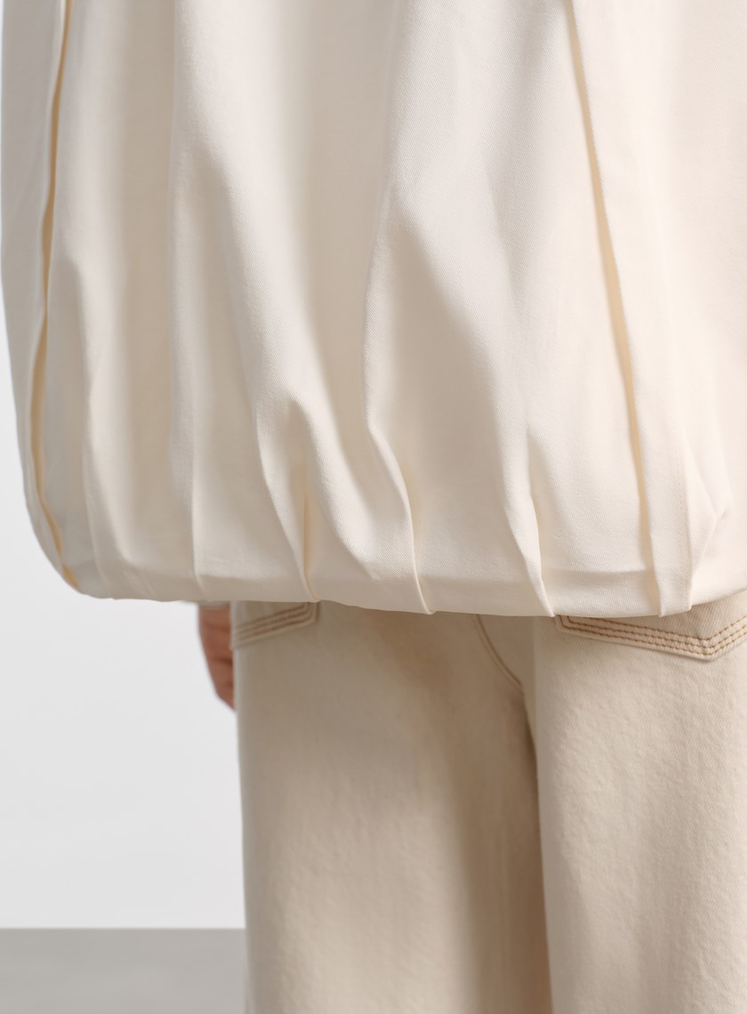 彎刀袖鵝絨連帽短外套