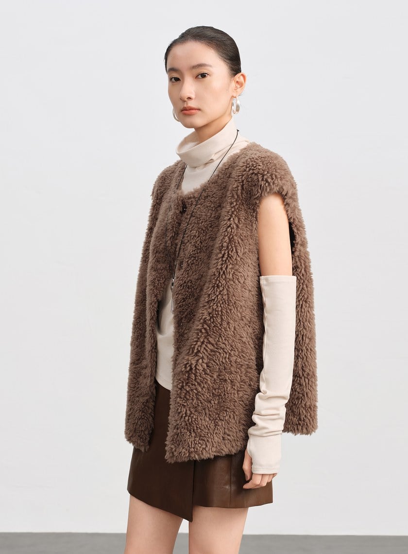 極簡羊毛皮草馬甲