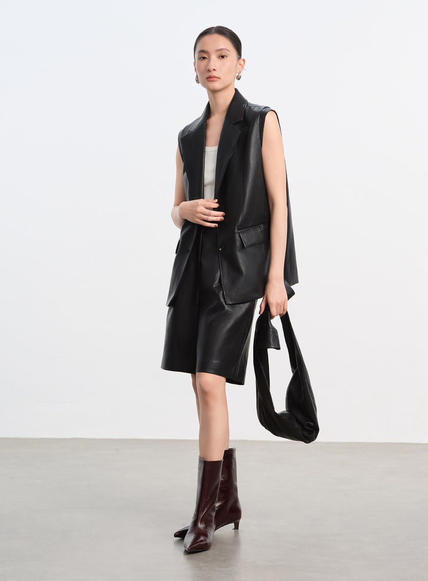 時髦寬版皮革馬甲