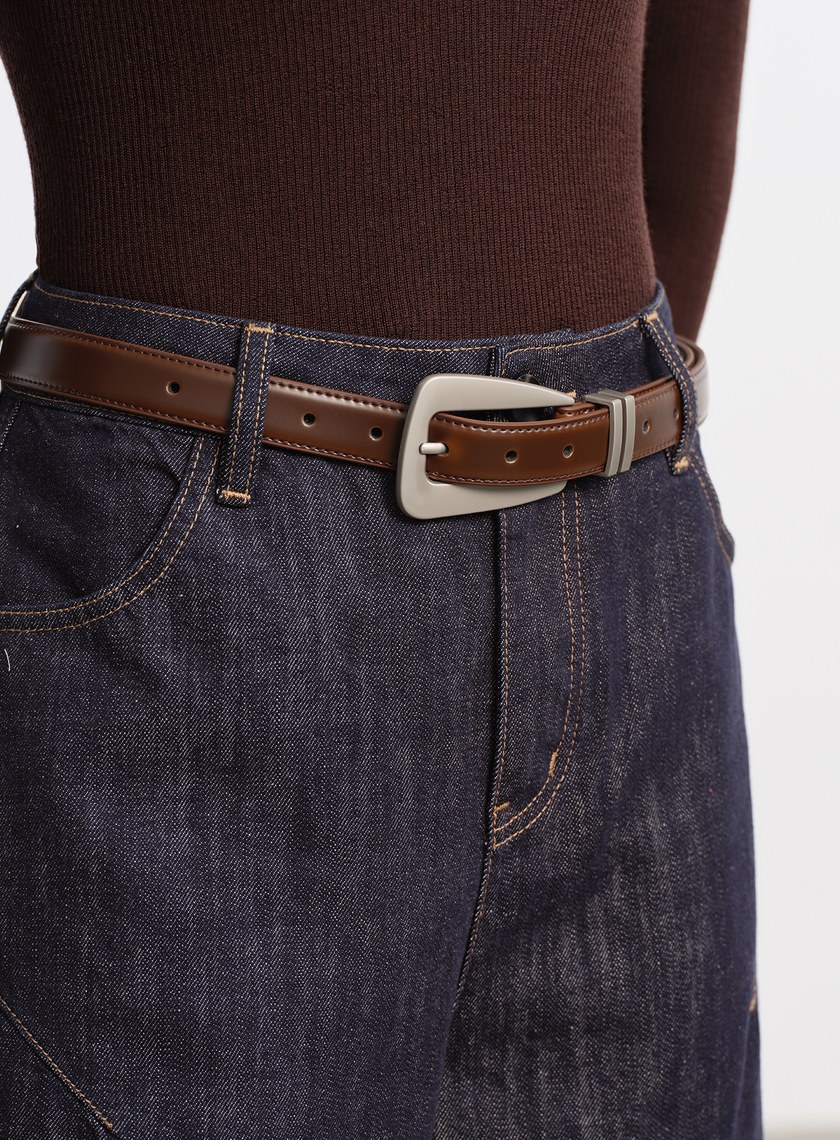 真皮霧銀椭圓造型皮帶