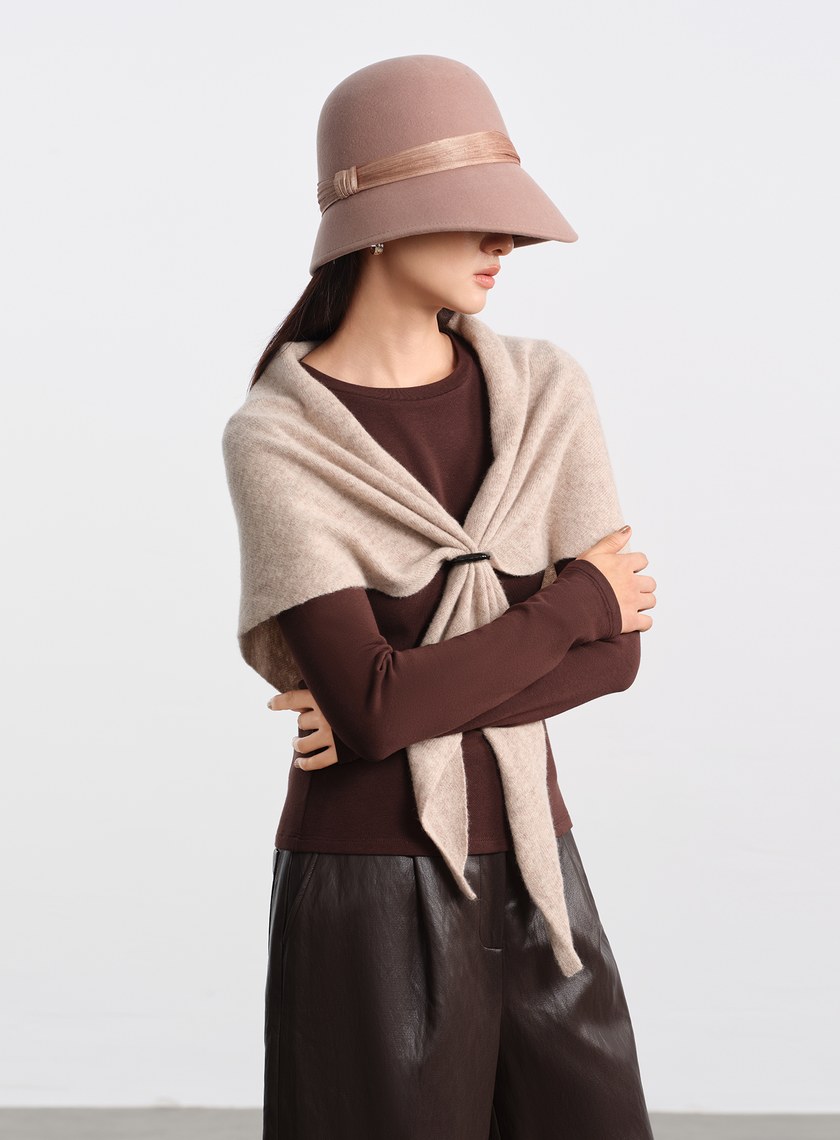 100%純羊毛三角披巾