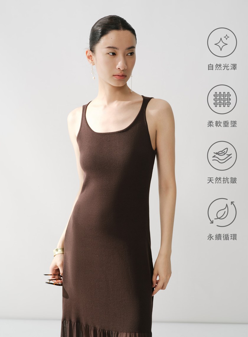下擺透膚拼接背心洋裝
