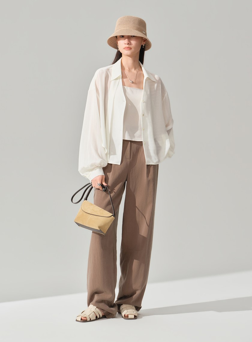 不對稱褶皺燈籠袖襯衫