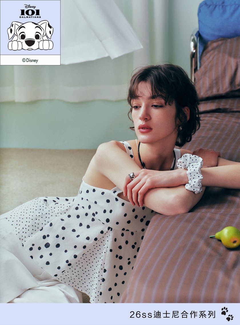 DISNEY｜平口波點斜裁背心