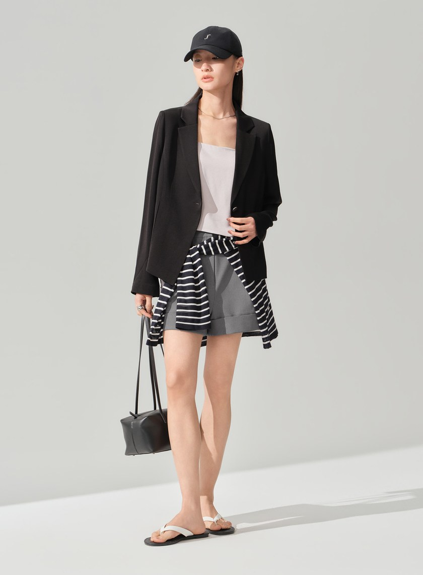 DISNEY｜刺繡捲邊西裝短褲