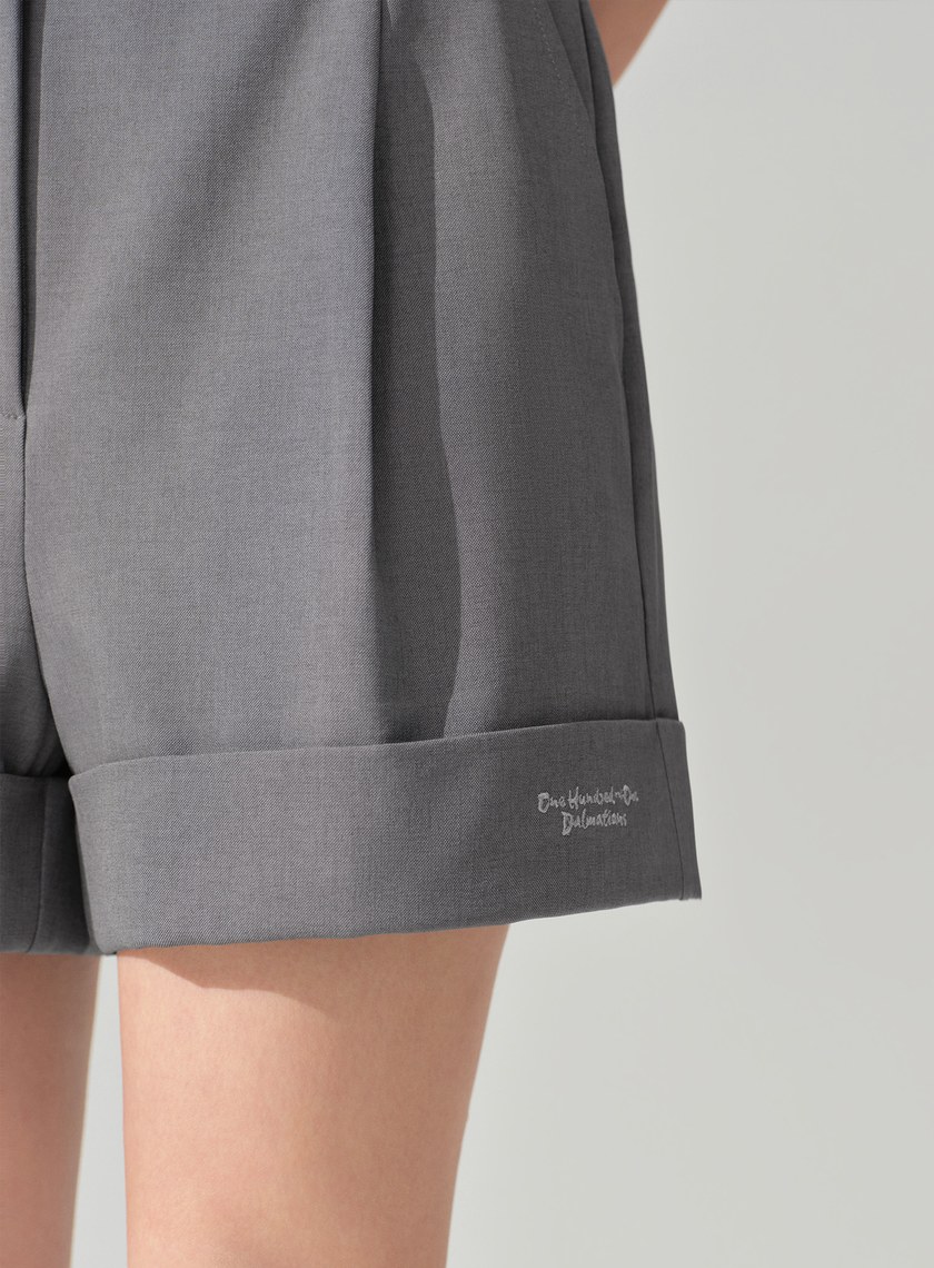 DISNEY｜刺繡捲邊西裝短褲