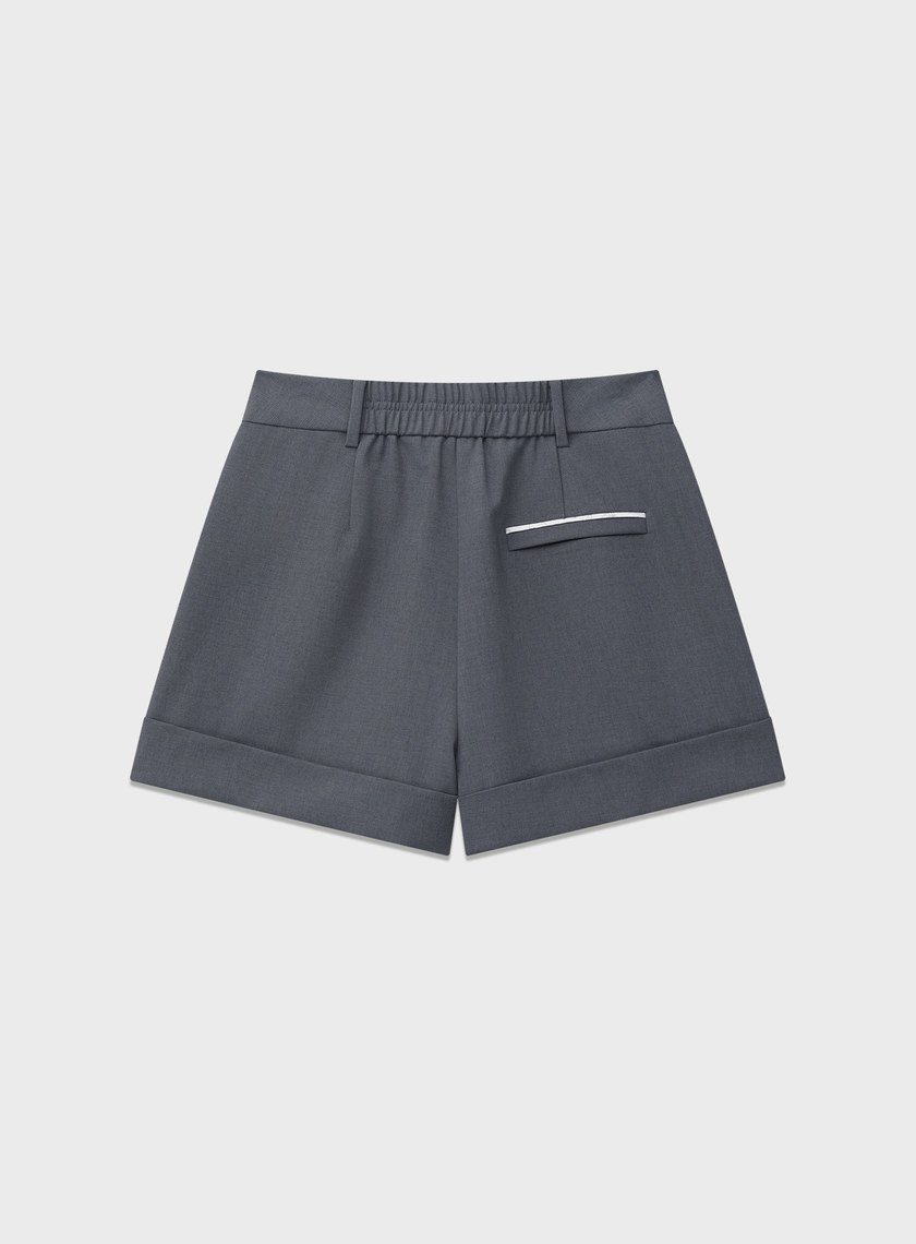 DISNEY｜刺繡捲邊西裝短褲