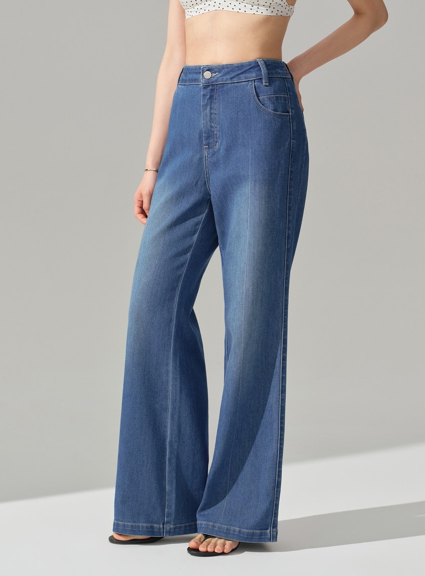 經典直筒微喇叭牛仔褲