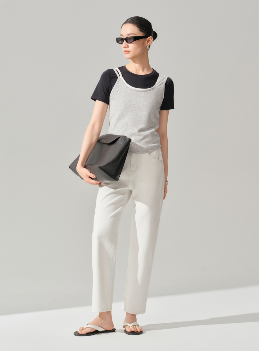 中高腰九分直筒牛仔褲