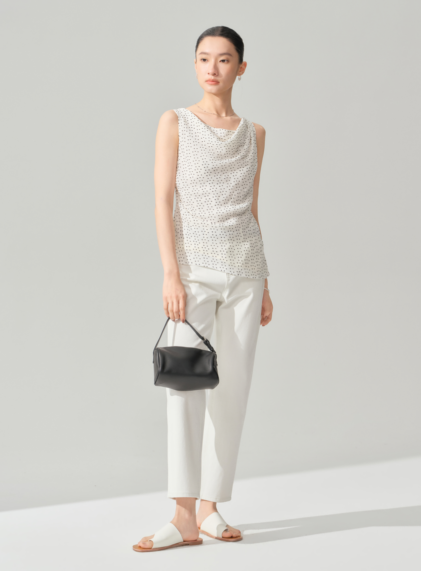 中高腰九分直筒牛仔褲