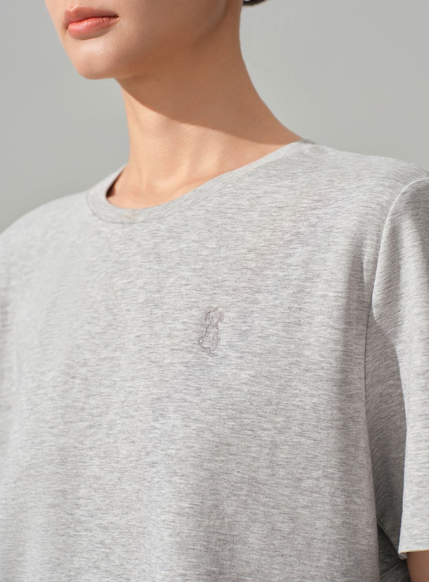 DISNEY｜刺繡短版上衣