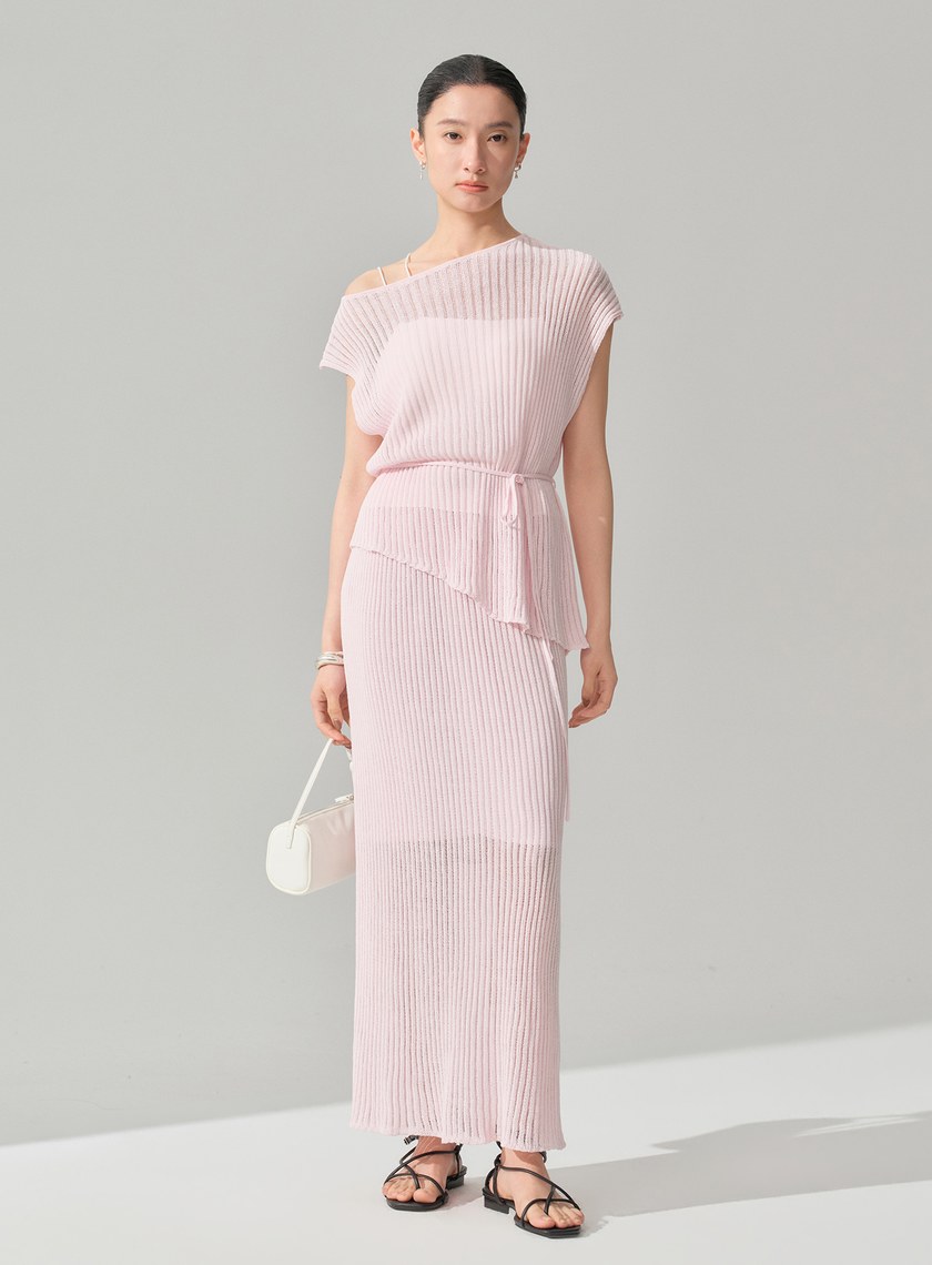 慵懶不對稱斜肩繫帶上衣