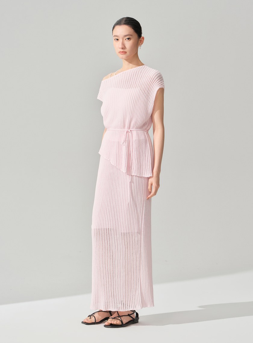 慵懶不對稱斜肩繫帶上衣