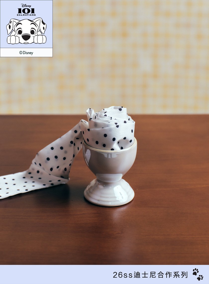 DISNEY｜波點長絲巾