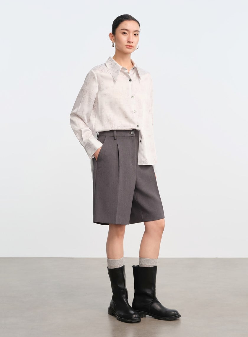 DISNEY｜藝術印花不對稱緞面襯衫