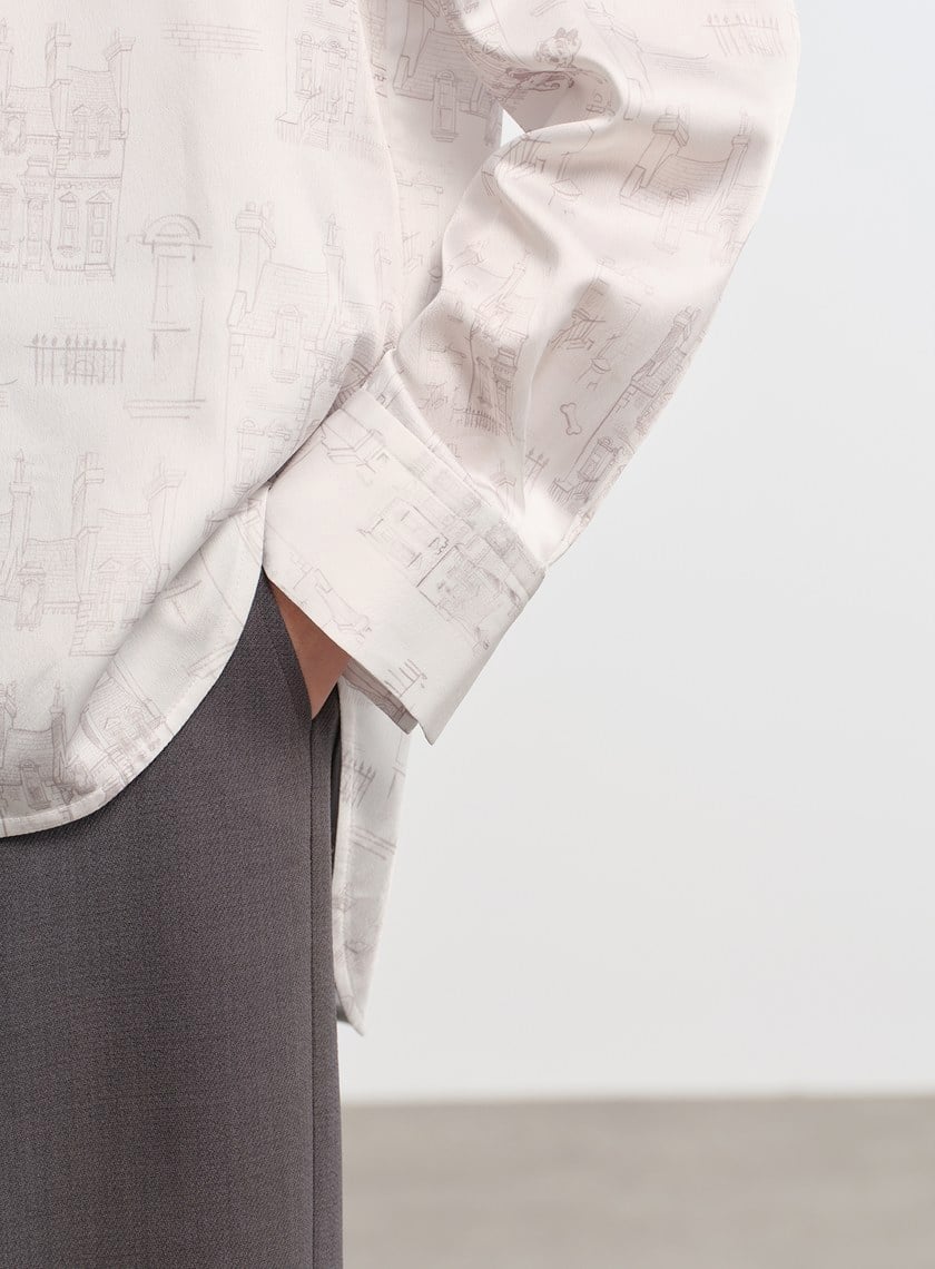 DISNEY｜藝術印花不對稱緞面襯衫