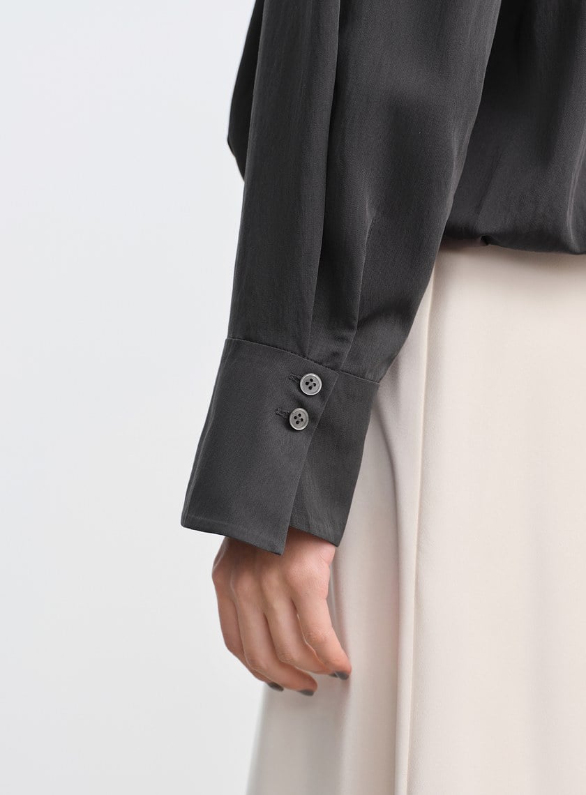 假兩件時髦光澤襯衫