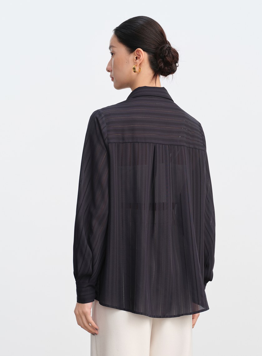 細緻直條肌理襯衫