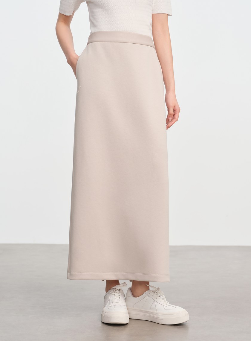 空氣層垂墜針織長裙