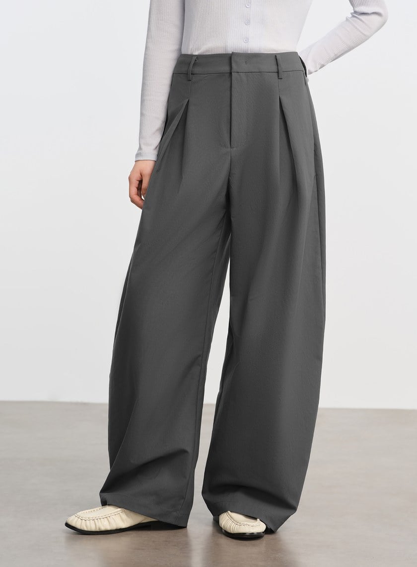 率性廓型彎刀褲