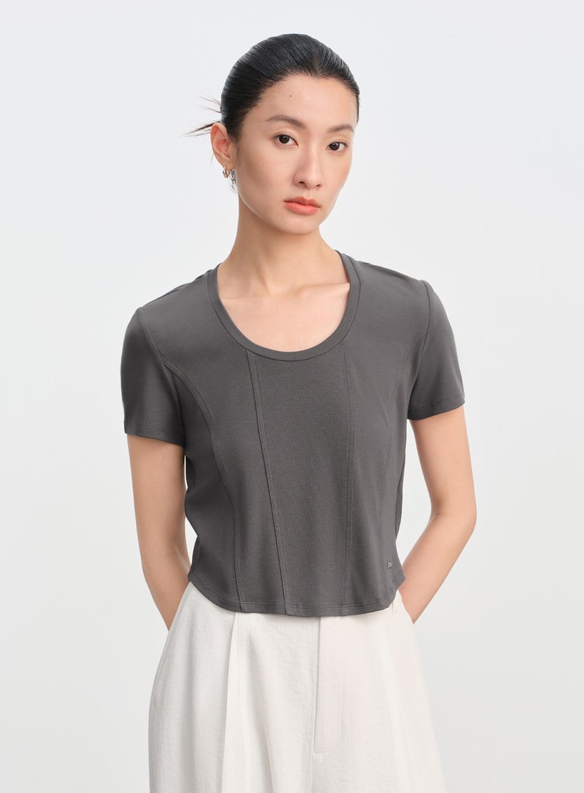 魚骨短版修身上衣