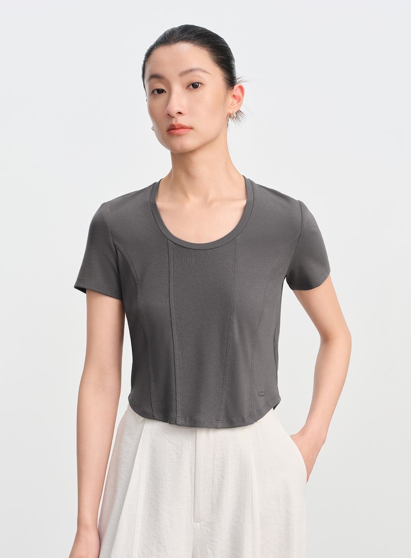 魚骨短版修身上衣