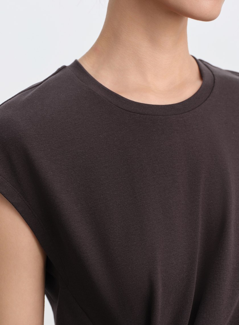 不對稱扭結短袖