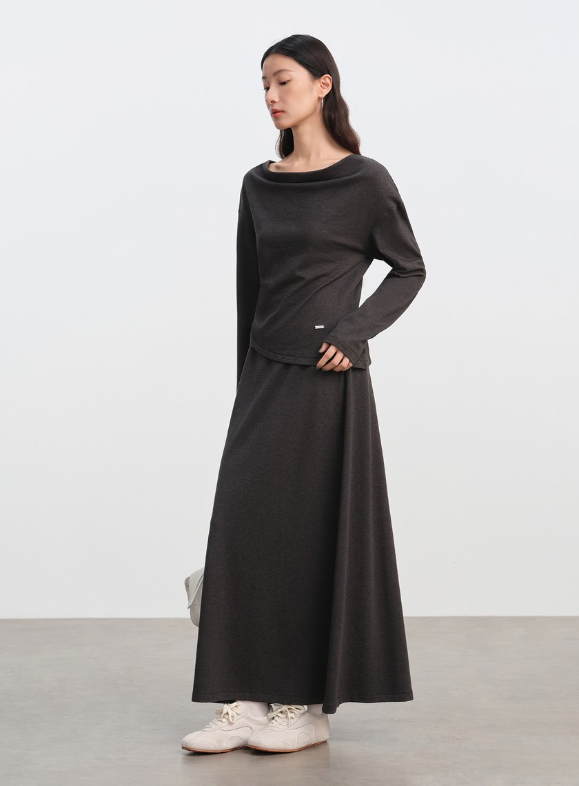 慵懶一字領針織上衣