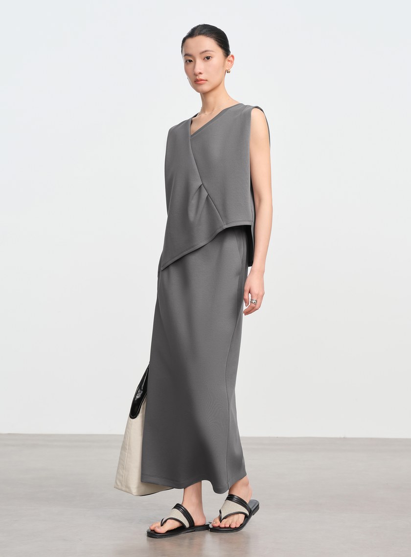 空氣層不對稱下擺無袖上衣