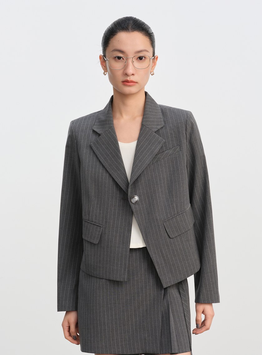 經典不對稱短版西裝外套