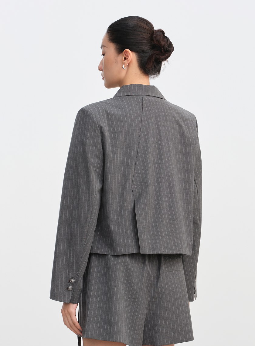 經典不對稱短版西裝外套