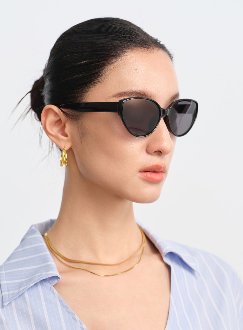 率性輕量橢圓框墨鏡