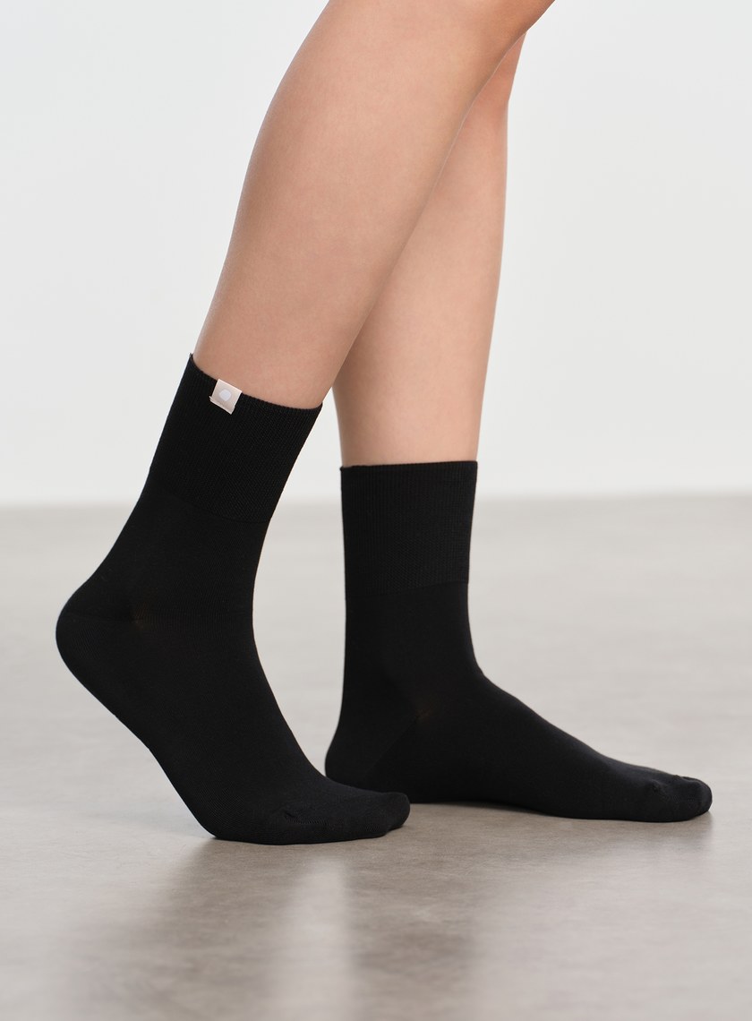 蠶絲莫代爾中筒襪