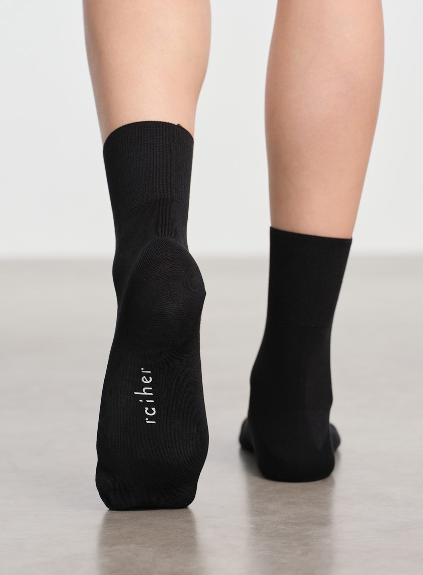 蠶絲莫代爾中筒襪