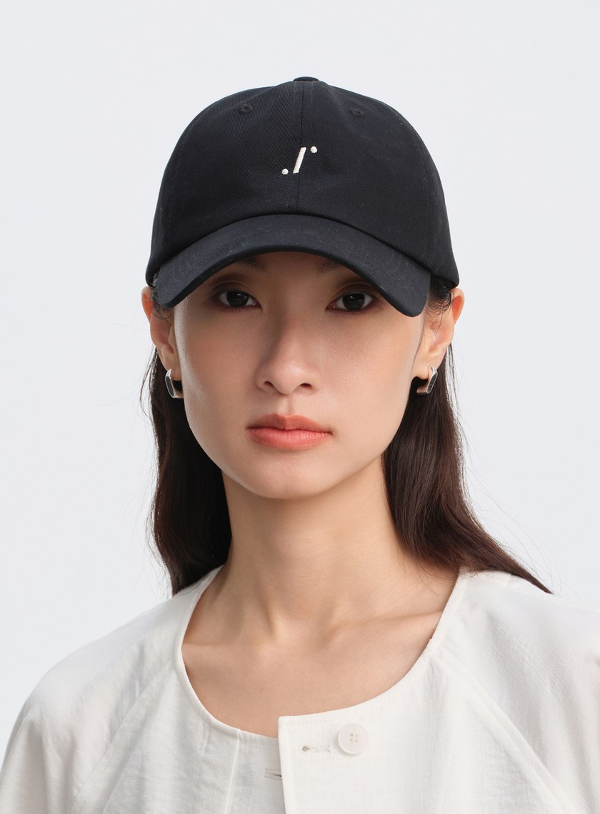 品牌LOGO刺繡棒球帽