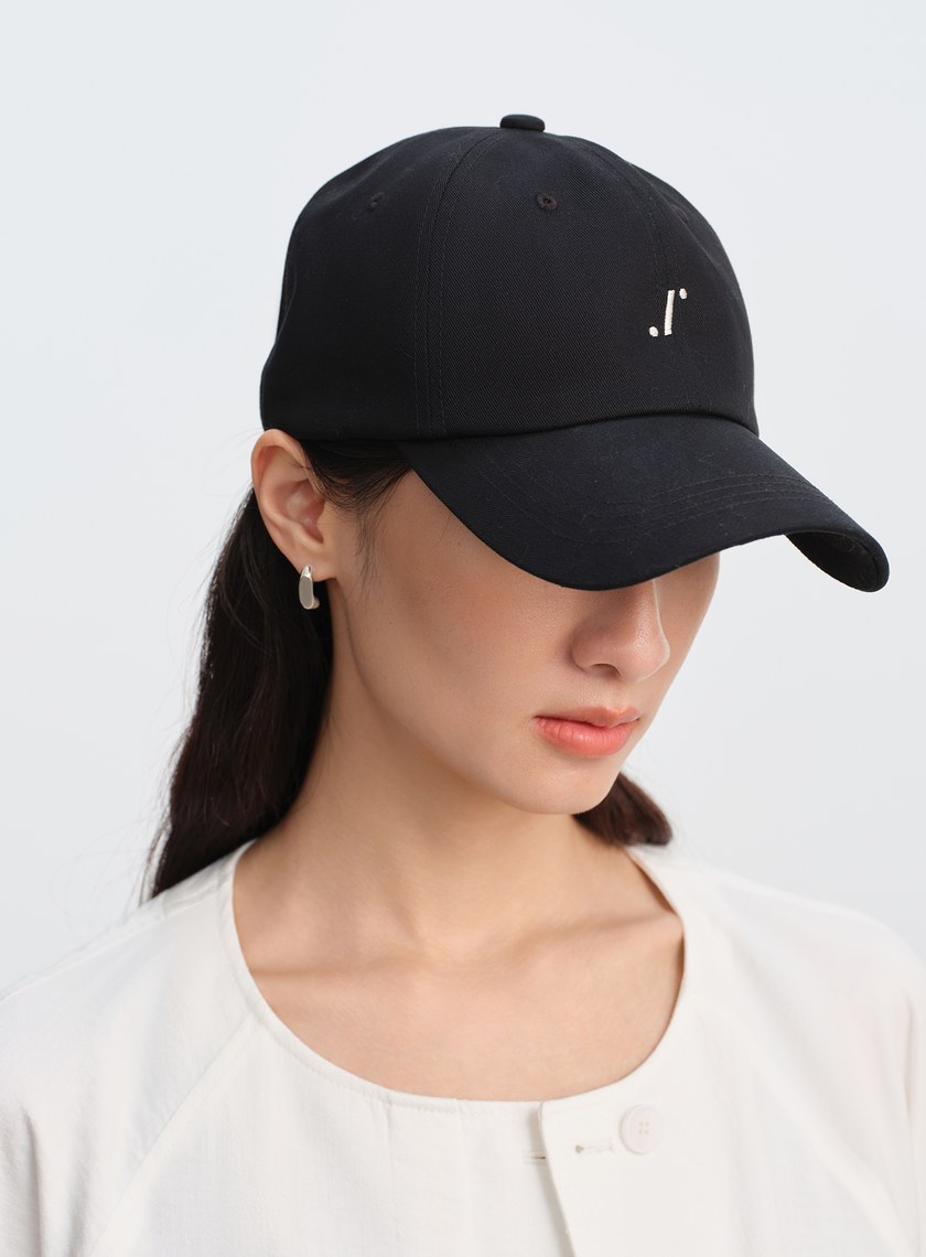 品牌LOGO刺繡棒球帽