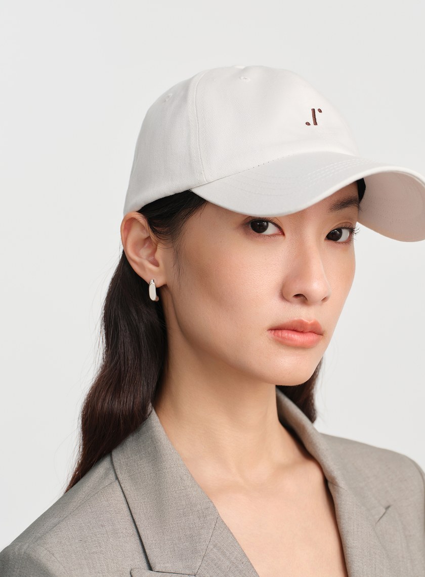 品牌LOGO刺繡棒球帽