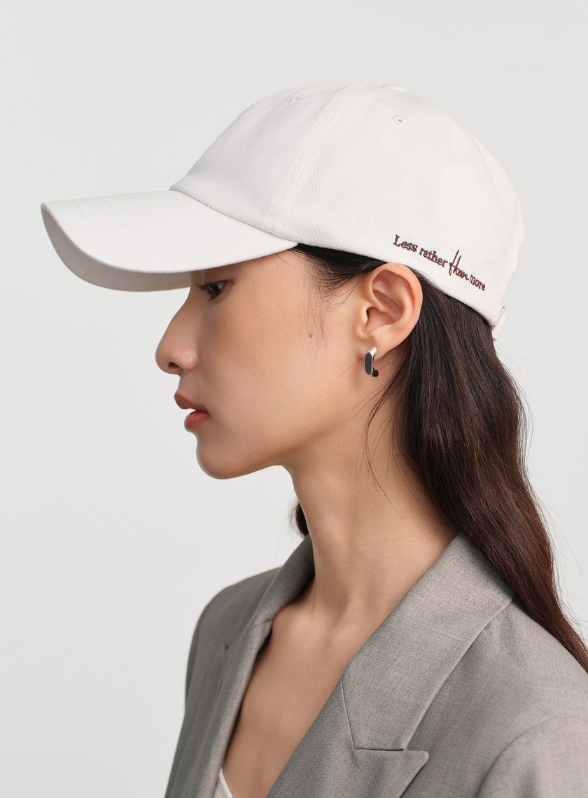 品牌LOGO刺繡棒球帽