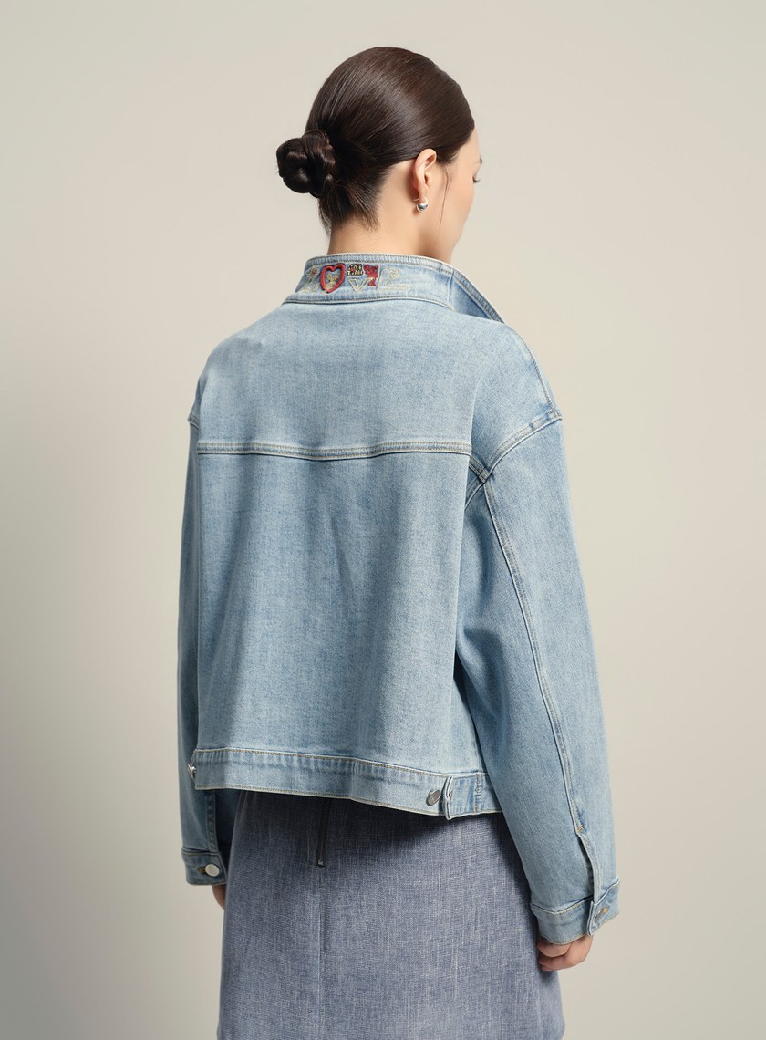 Leland Lee藝術家聯名-刺繡立領復古牛仔外套