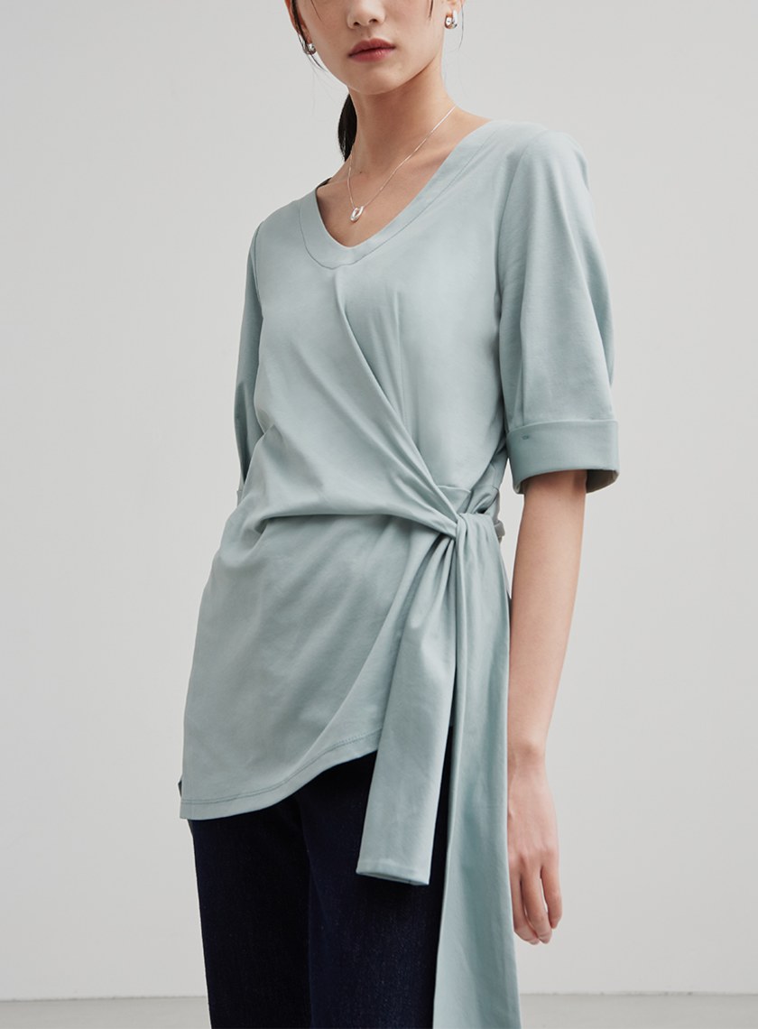 V領不規則剪裁短袖上衣