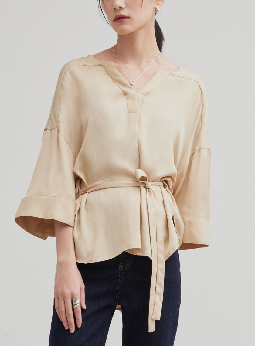 休閒V領寬袖綁帶上衣