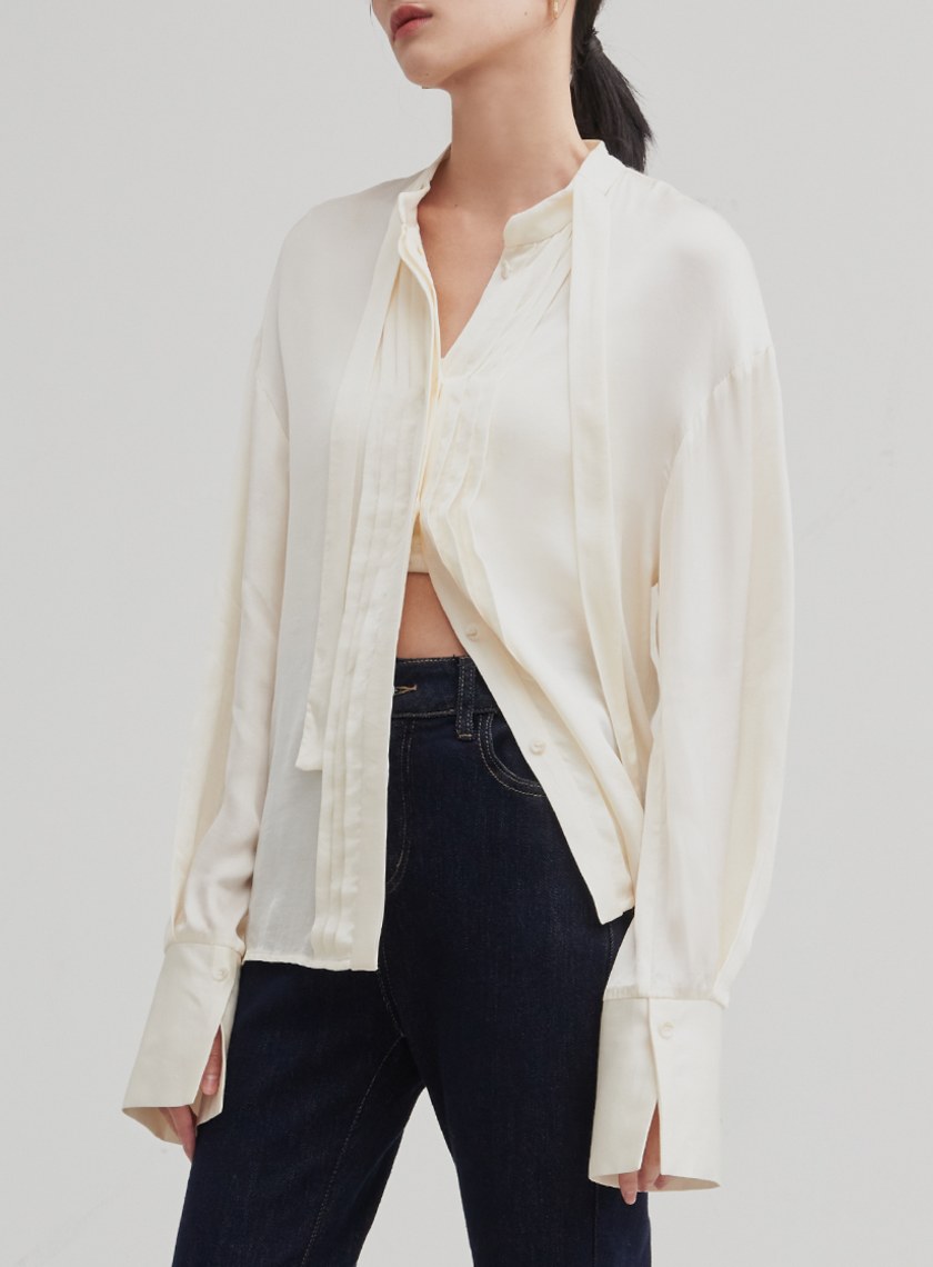 光澤感飄帶打摺襯衫