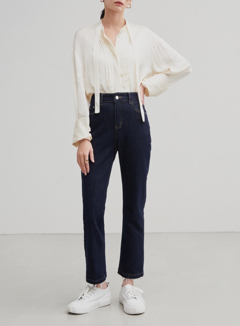 光澤感飄帶打摺襯衫