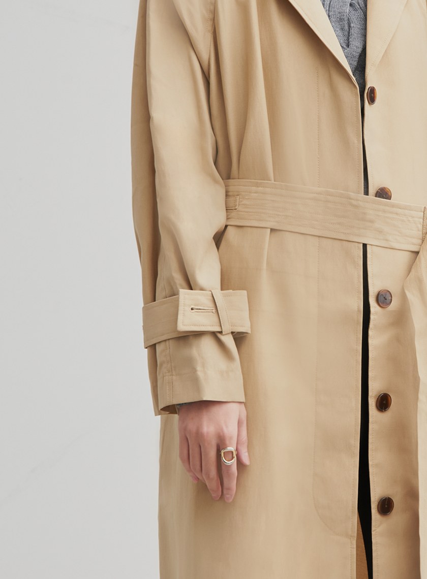 率性輕盈綁帶風衣外套