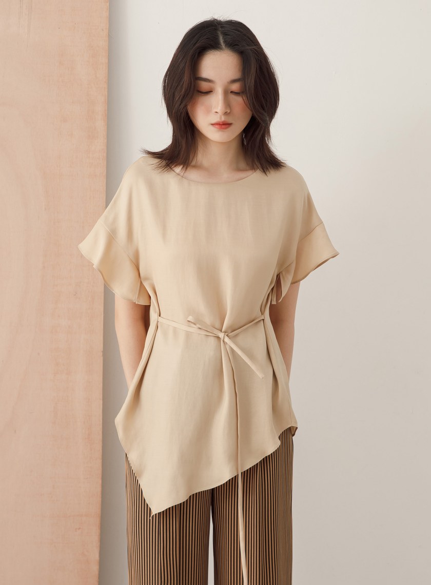 前後兩穿綁帶上衣