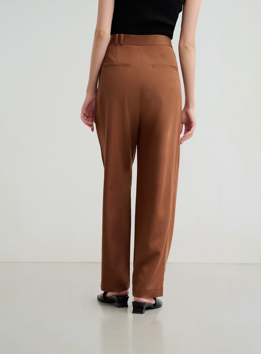 啞光絲滑打摺直筒褲